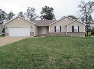 41 Hollyhock Dr, Troy, MO 63379