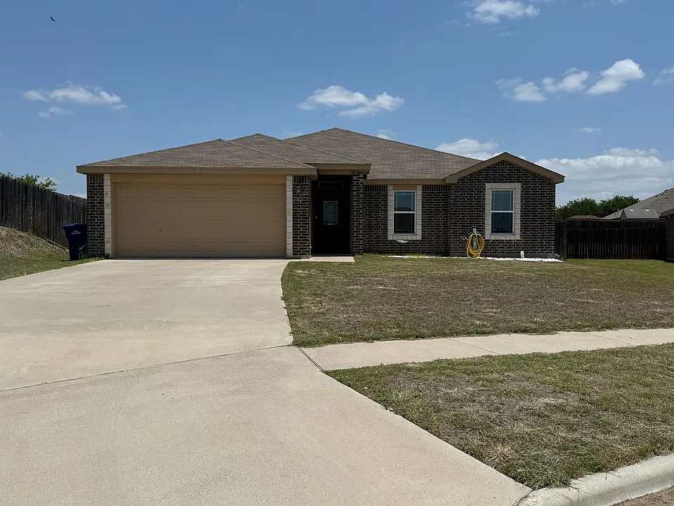 3505 Moline Cir