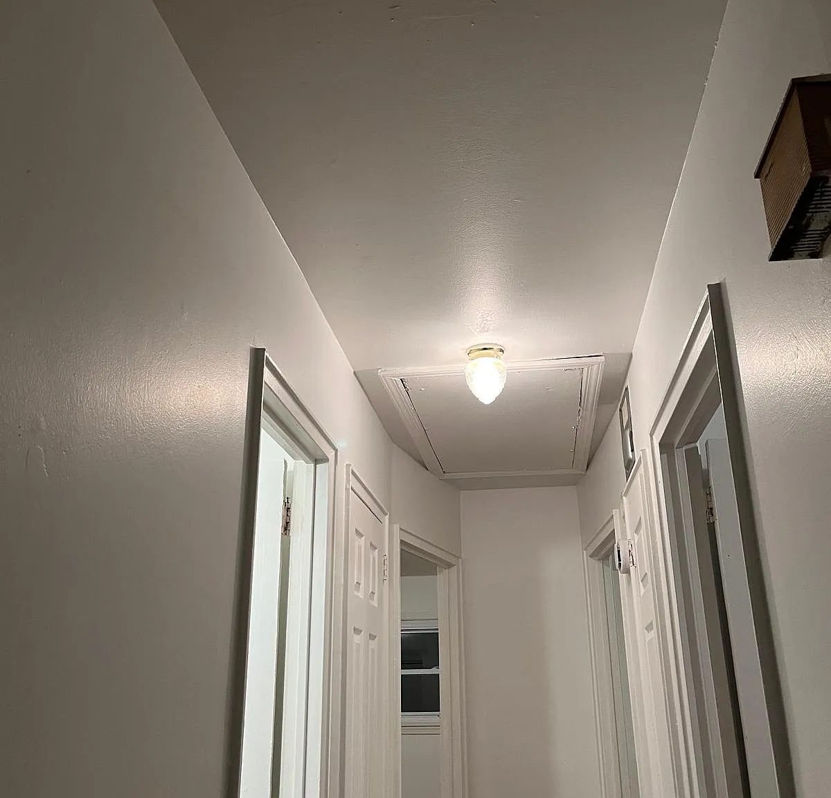 3 bed, 1900 sqft, $3,400 — Photo 3