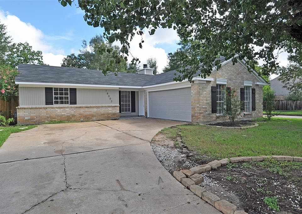 1st image of 18002 Garden Manor Dr