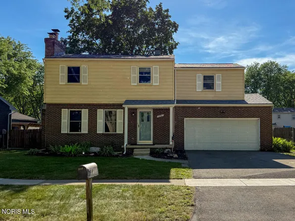 5701 Centerview Dr, Sylvania, OH 43560