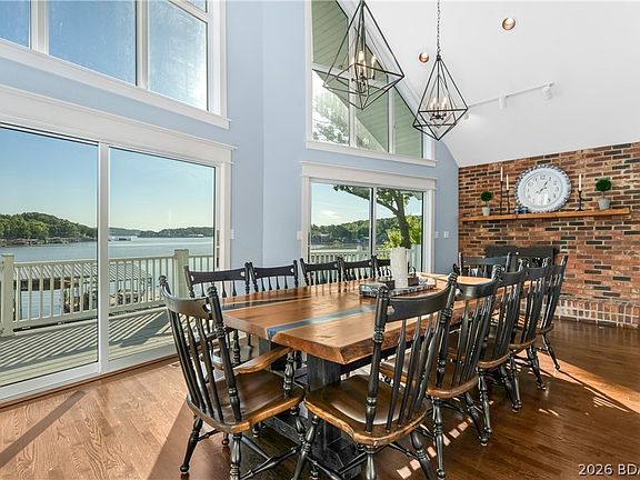 5th image of 310 Chimney Cove Cir
