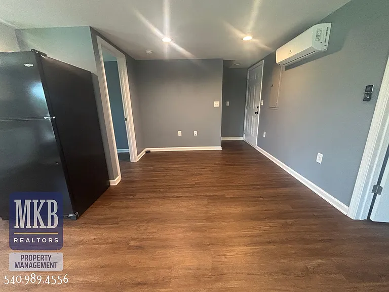 811 Montvue Rd — Photo 57