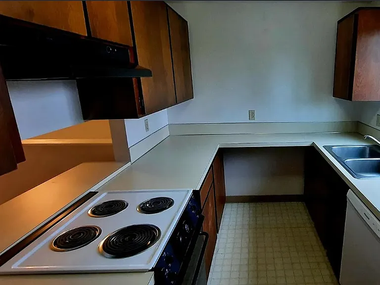 673 Piedmont Ave NW #1 — Photo 7
