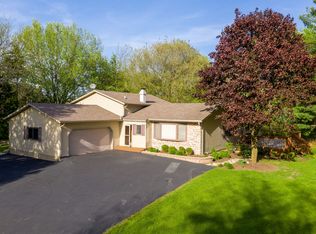 4N701 Citation Ln, Elburn, IL 60119