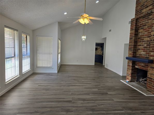 Home for Sale in Garland TX
