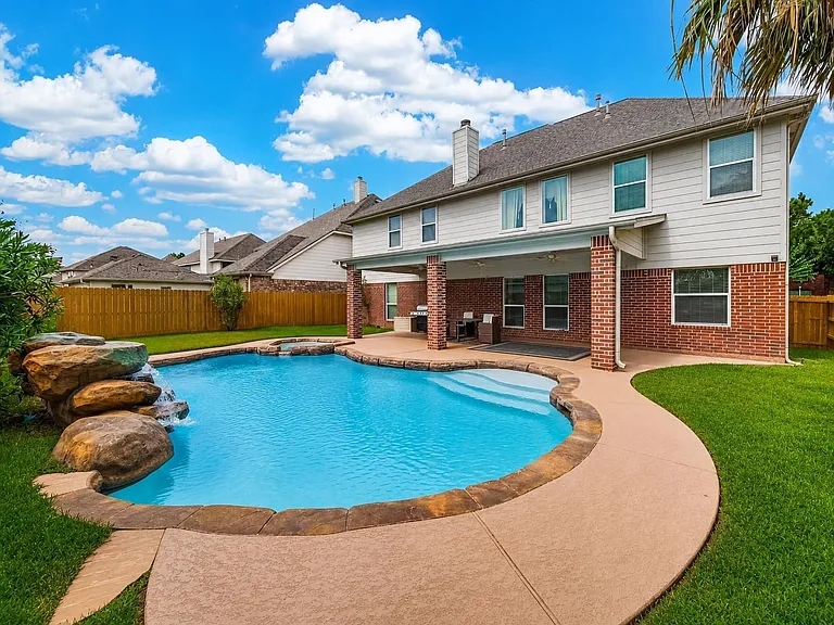 2602 Falcon Knoll Ln — Photo 2