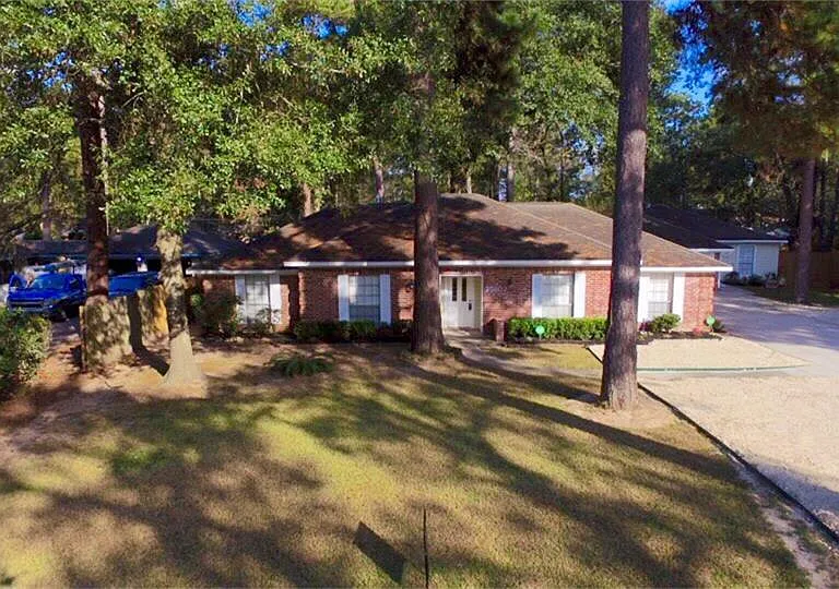 25602 Oakhurst Dr — Photo 29