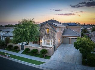 1802 N Kaweah Ave, Clovis, CA 93619