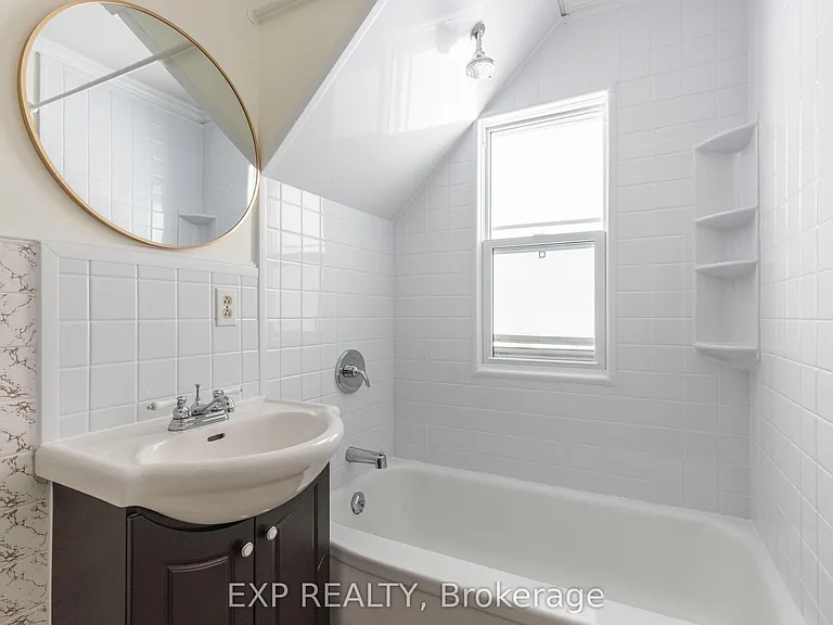 412 S Pelham Rd — Photo 18
