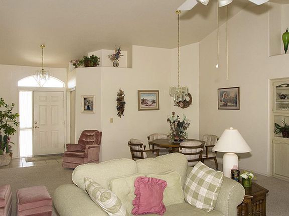 3rd image of 8206 E Navarro Ave