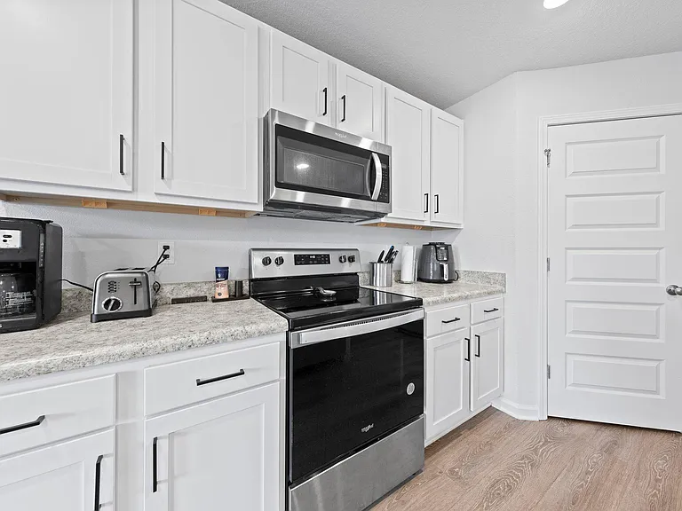 6613 Spyglass Hill Rd — Photo 15