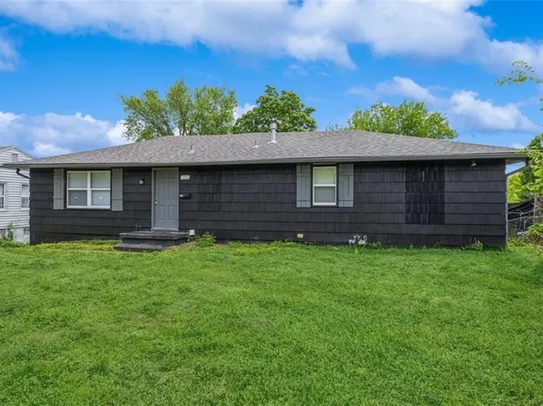 7005 Askew Ave, Kansas City, MO 64132