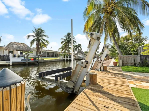 947 Nautilus Isle, Dania, FL 33004