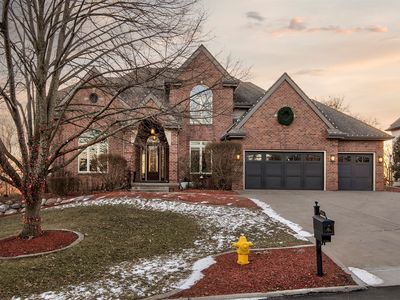 5526 Little Leaf Trl, West Des Moines, IA, 50266