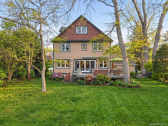 4th image of 47 Centre Street