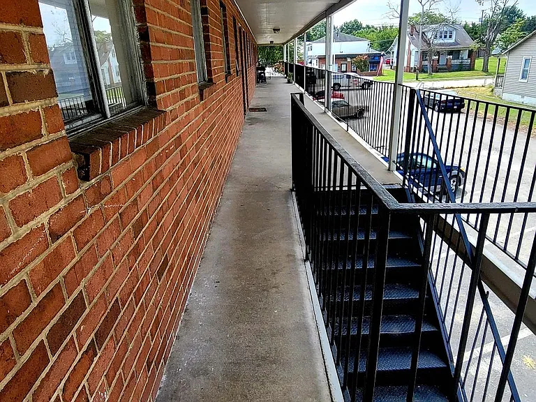 1822 Williamsburg Rd #9 — Photo 11