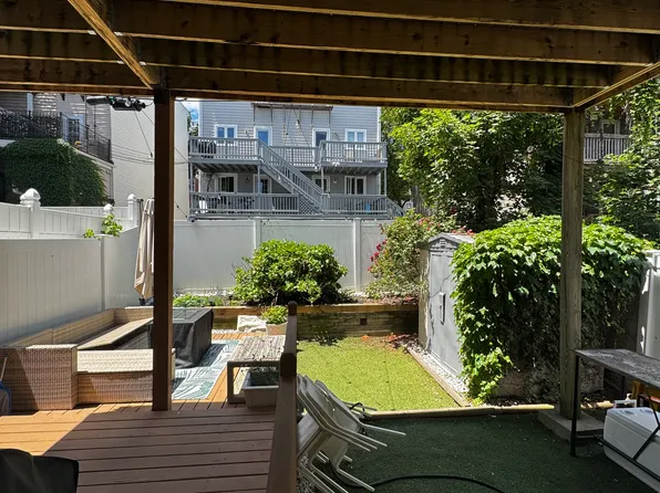 9-11 Linley Ter, Boston, MA 02127