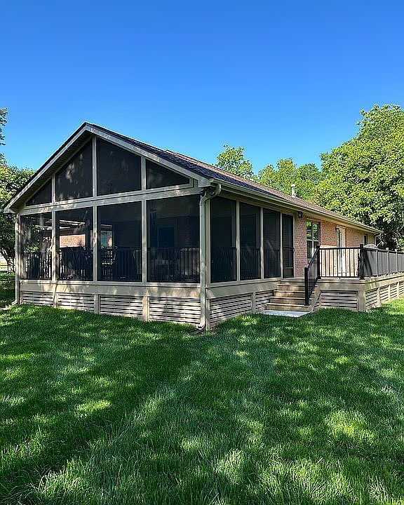 2nd image of 104 Chester Ln