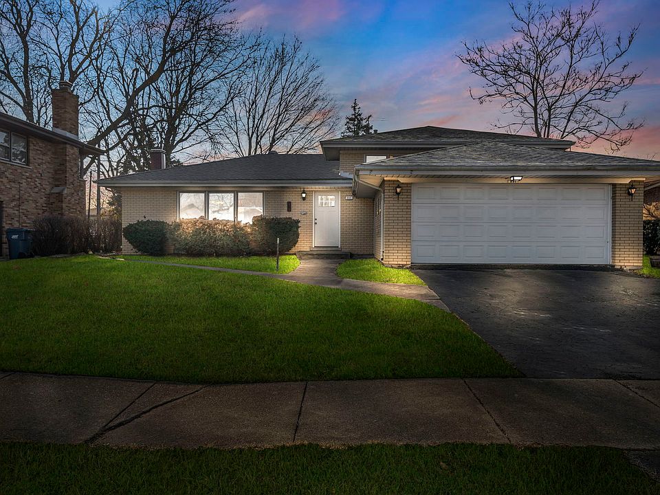 551 E 167th St, South Holland, IL 60473 Zillow