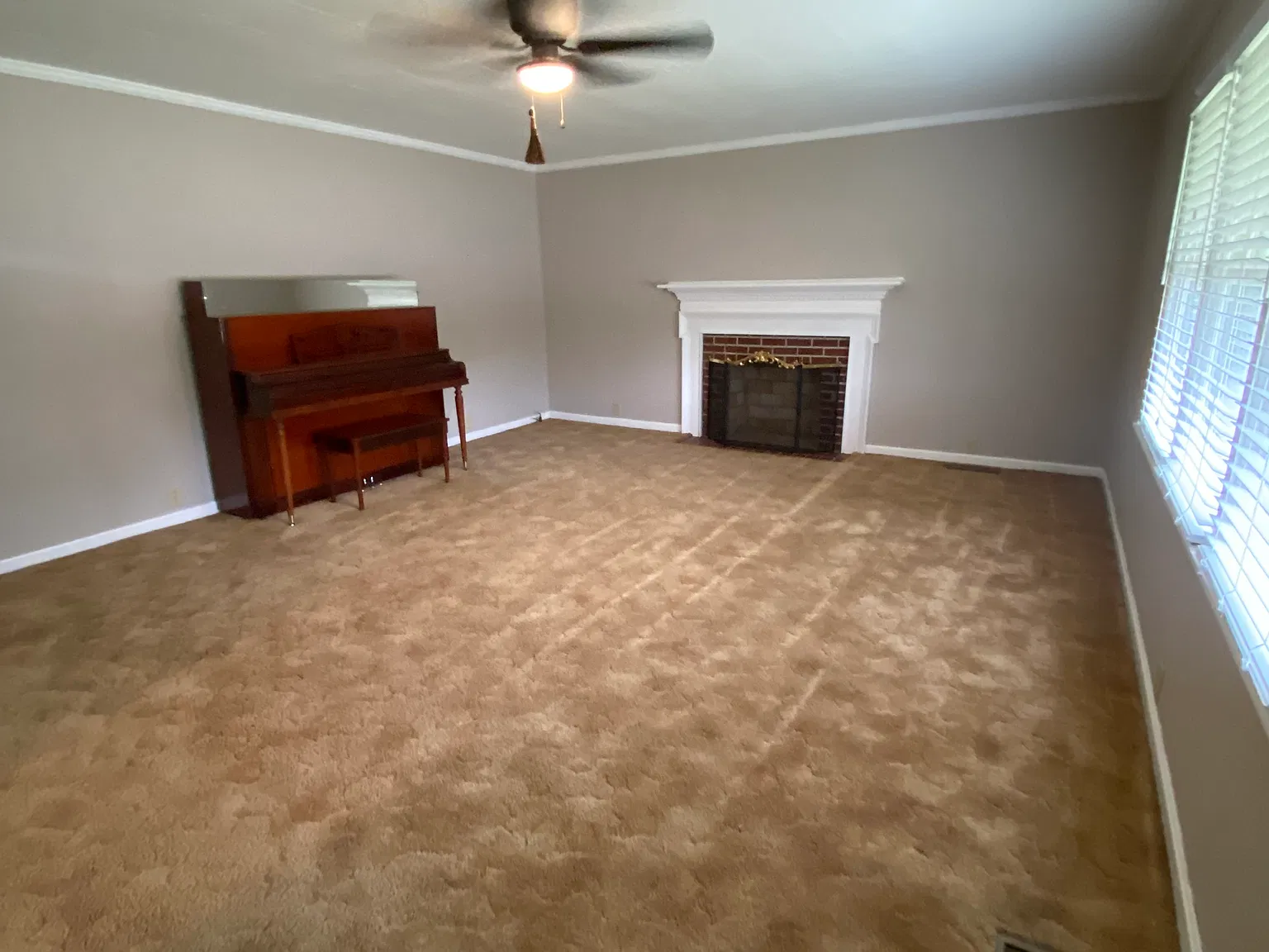 3 bed, 1452 sqft, $1,300 — Photo 4