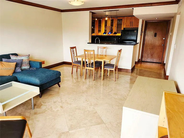 401 Golden Isles Dr #307 — Photo 7