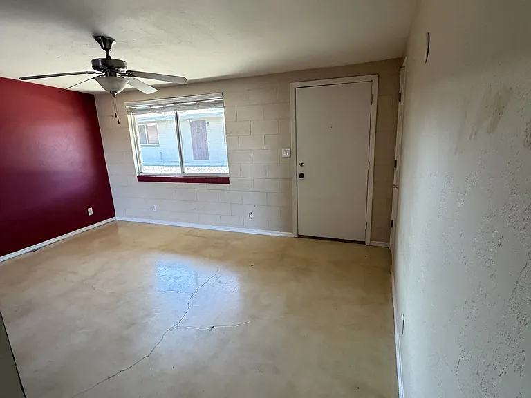 2841 N Columbus Blvd #28 — Photo 17