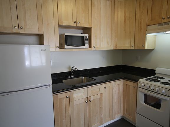 2nd image of 1253 Bush St APT 406