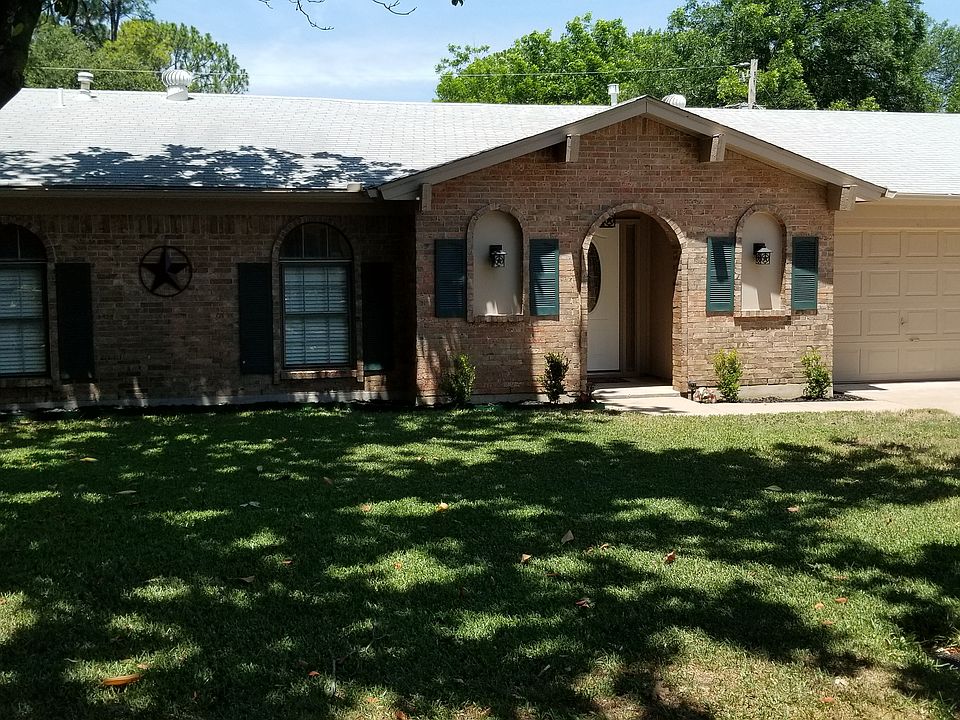 1st image of 2312 Zapata Dr