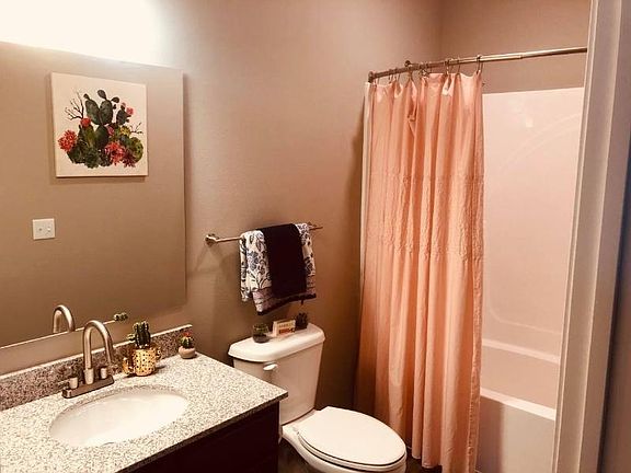 5th image of 1375 Park 33 Blvd #1610