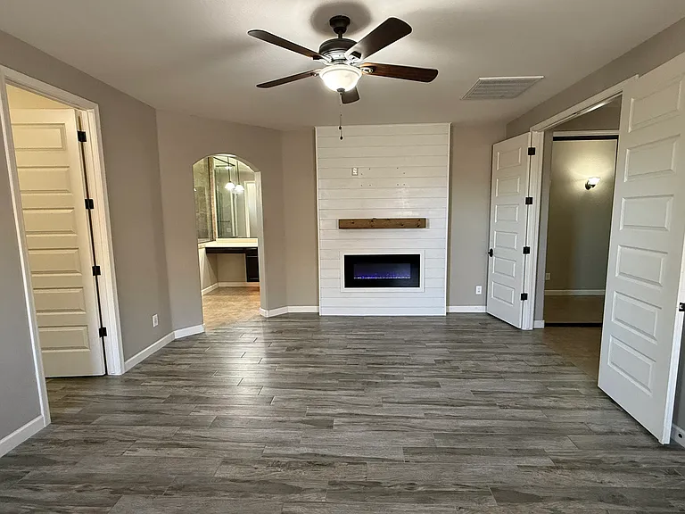 7579 W Marconi Ave — Photo 15