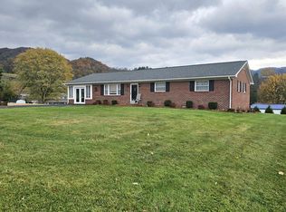 386 Dial Rock Rd, North Tazewell, VA 24630