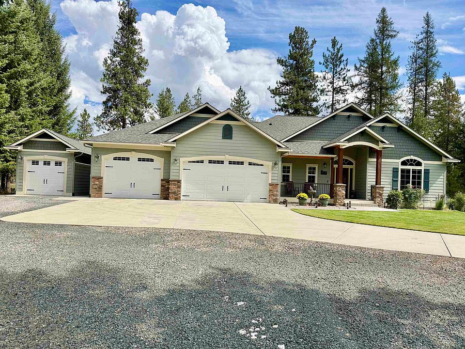 1st image of 868 Hogans Way