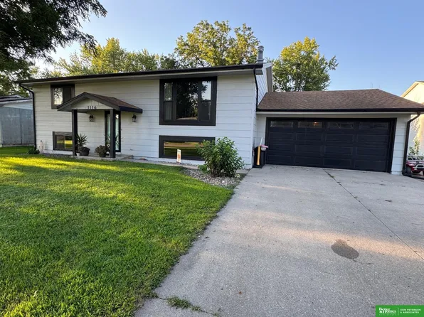 1116 S St, Tekamah, NE 68061