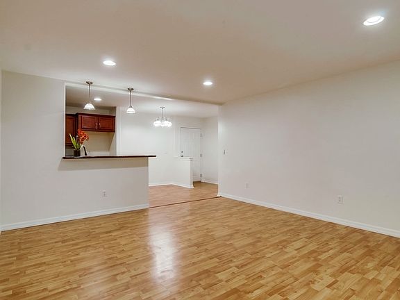 4th image of 5055 Collwood Blvd Unit 111