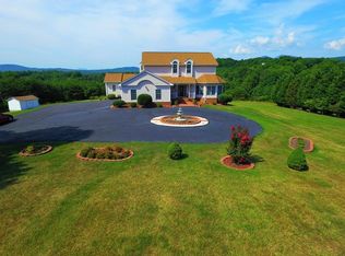 5563 Alean Rd, Boones Mill, VA 24065