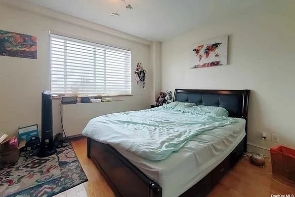 Sold by Keller Williams Realty Landmark | media 4