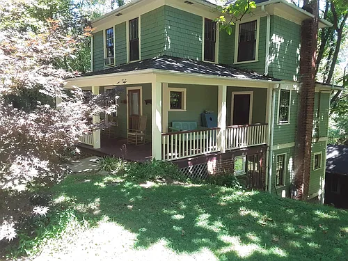 37 Elizabeth Pl Photo 1