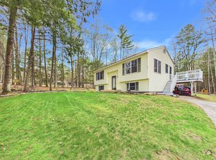 28 Beechwood Drive, Winthrop, ME 04364