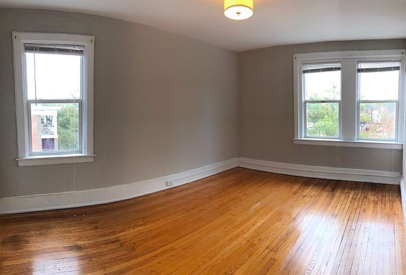 5th image of 1217 Colonial Ave APT A6