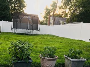 452 Tenafly Rd, Englewood, NJ 07631