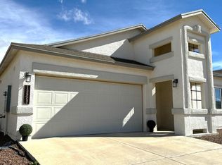 13929 Lago Vista Ave, Horizon City, TX 79928