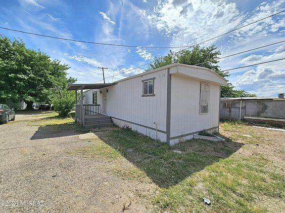 5th image of 2010 S Bowers St #5