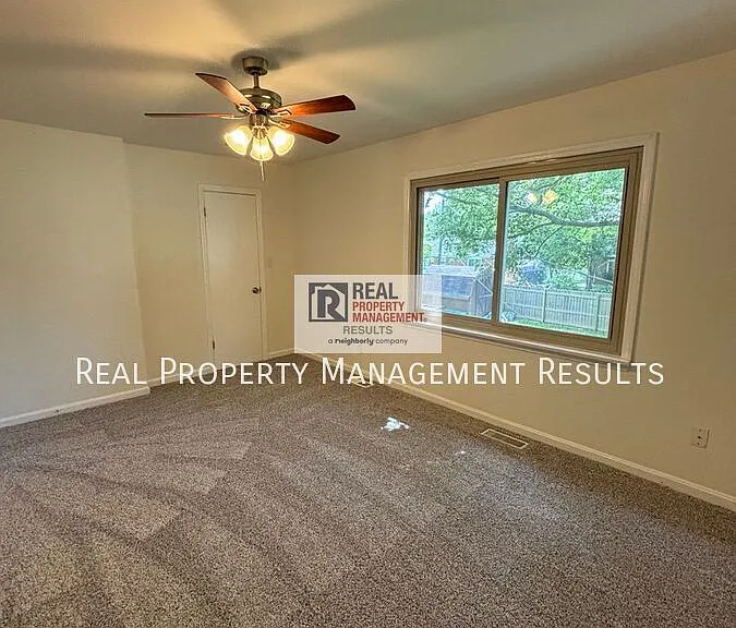 5041 E Sherwood Dr — Photo 13