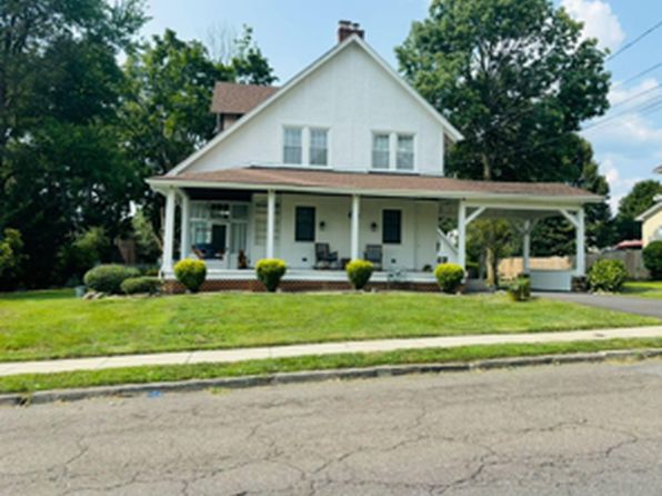 63 W Plumstead Ave
