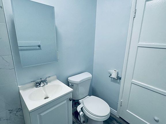 5th image of 5421 Flemish Ln #5437