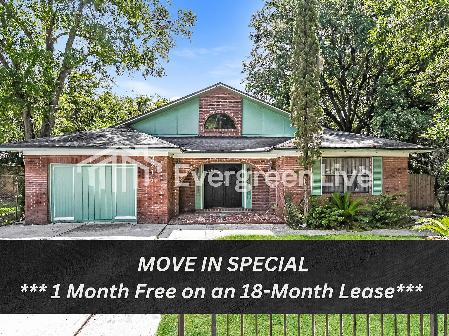 3 bed, 2.0 bath, 2200 sqft, $1,245 — Photo 1