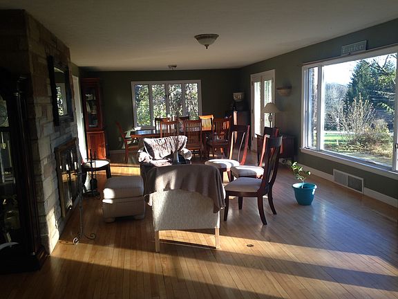 3rd image of 5846 Briarhill Drive