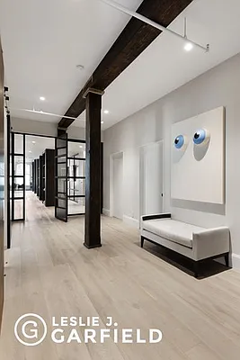 Rented by Leslie J. Garfield | media 21