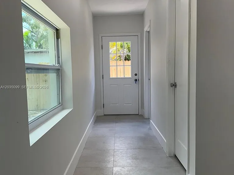 4028 SW 49th Ct — Photo 13